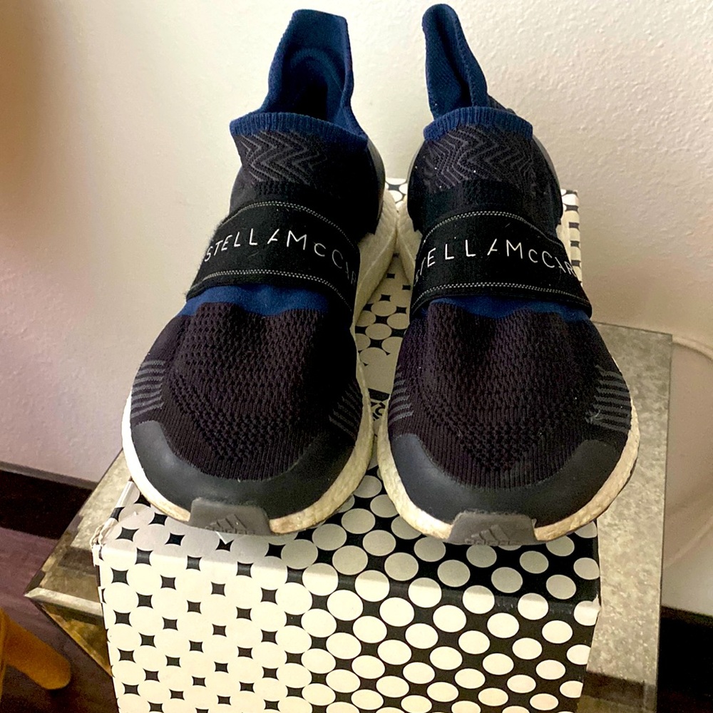 Adidas Ultra Boost by Stella McCartney Size 7
